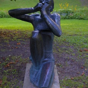 L. Rezevskas skulptūra "Stabulētājs" (1976) L. Rezevskas skulptūra "Stabulētājs" (1976)