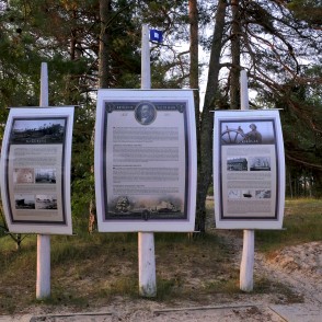 Informācijas stendi Kolkasragā Informācijas stendi Kolkasragā