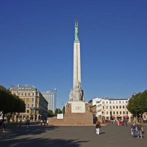 Brīvības piemineklis, Rīga Brīvības piemineklis, Rīga