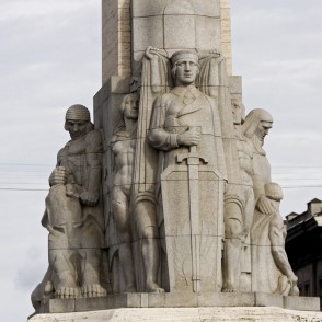 Latvijas tēls (Brīvības piemineklis) Latvijas tēls (Brīvības piemineklis)