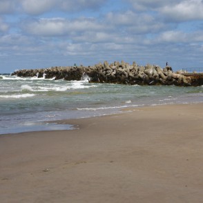 Skats uz Ventspils Dienvidu molu Skats uz Ventspils Dienvidu molu