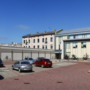 Ventspils poliklīnikas stāvlaukums Ventspils poliklīnikas stāvlaukums