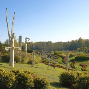 Wooden Sculptures On Mount Of Christ The King Wooden Sculptures On Mount Of Christ The King