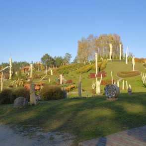 Wooden Sculptures On Mount Of Christ The King Wooden Sculptures On Mount Of Christ The King