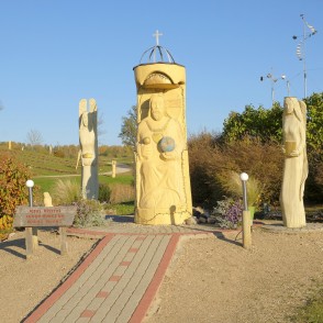 Wooden Sculptures On Mount Of Christ The King Wooden Sculptures On Mount Of Christ The King