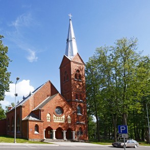 Rēzeknes Svētās Trīsvienības Evaņģēliski luteriskā baznīca Rēzeknes Svētās Trīsvienības Evaņģēliski luteriskā baznīca