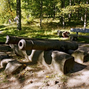 Čuguna lielgabali Koknesē Čuguna lielgabali Koknesē