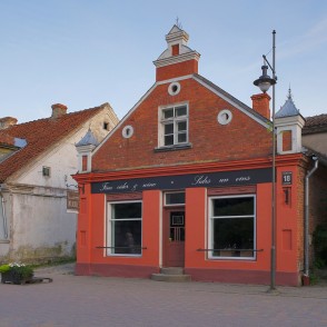 Kuldīgas vecpilsēta, Liepājas iela 18 Kuldīgas vecpilsēta, Liepājas iela 18