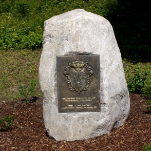 Piemiņas plāksne grāfam Plāteram Krāslavā Piemiņas plāksne grāfam Plāteram Krāslavā