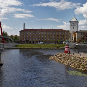 Skats uz Jāņa Čakstes bulvāra promenādi Skats uz Jāņa Čakstes bulvāra promenādi