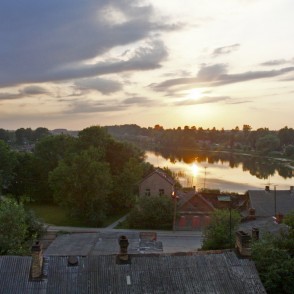 Saulriets mazajā Ludzas ezerā Saulriets mazajā Ludzas ezerā