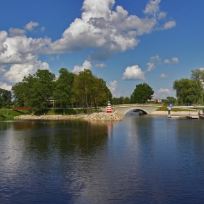Jelgavas pils parka un Pasta salas tiltiņš Jelgavas pils parka un Pasta salas tiltiņš