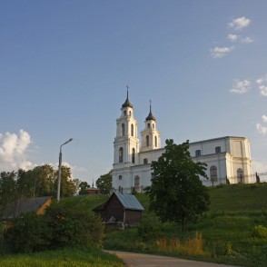 Ludzas Jaunavas Marijas debesīs uzņemšanas Romas katoļu baznīca Ludzas Jaunavas Marijas debesīs uzņemšanas Romas katoļu baznīca