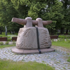 Granīta skulptūra Klaipēdas Skulptūru parkā Granīta skulptūra Klaipēdas Skulptūru parkā