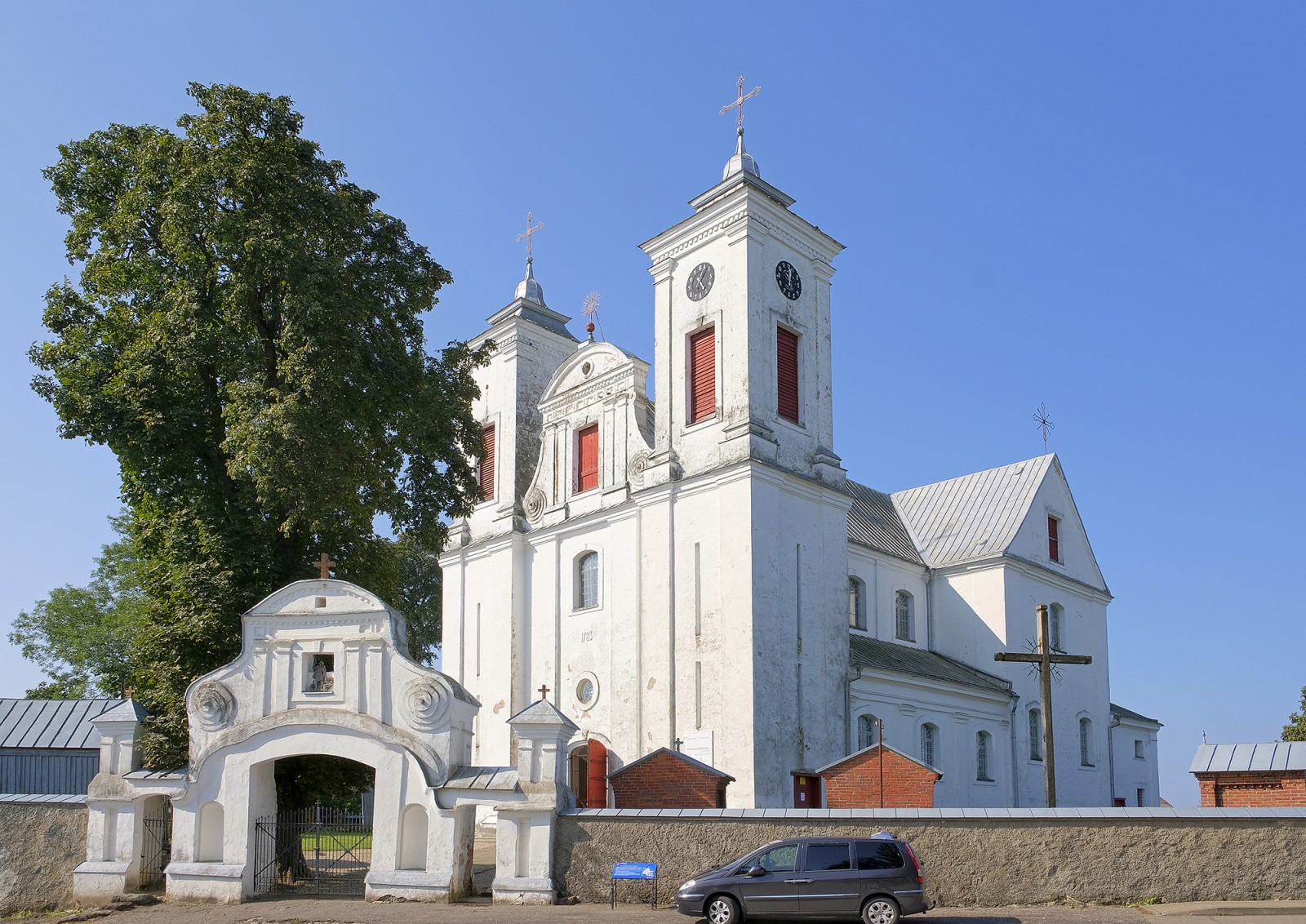 Mosēdes Svētā Erceņģeļa Miķeļa baznīca